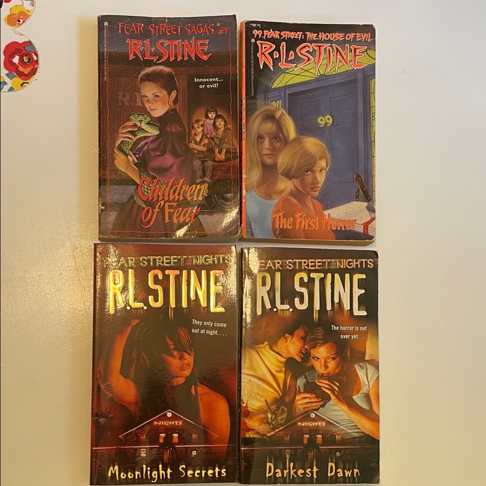 4 R.L. Stine Vintage Fear Street Horror Fiction Books